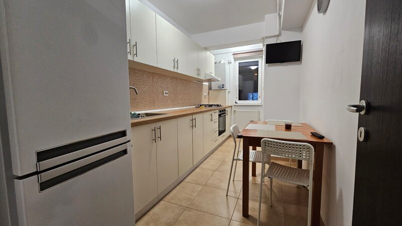 1 Decembrie Ap. 3 camere 76mp  2015 Parcare subterana