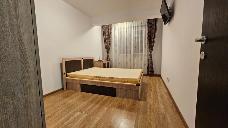 1 Decembrie Ap. 3 camere 76mp  2015 Parcare subterana