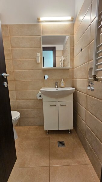 1 Decembrie Ap. 3 camere 76mp  2015 Parcare subterana